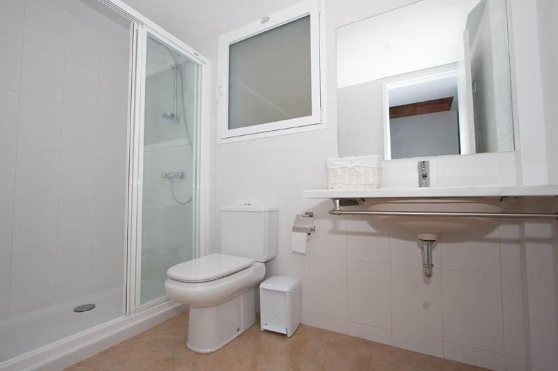 Aparthotel L'Heretat Cadaques Room photo