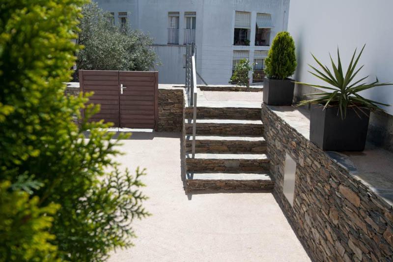 Aparthotel L'Heretat Cadaques Exterior photo