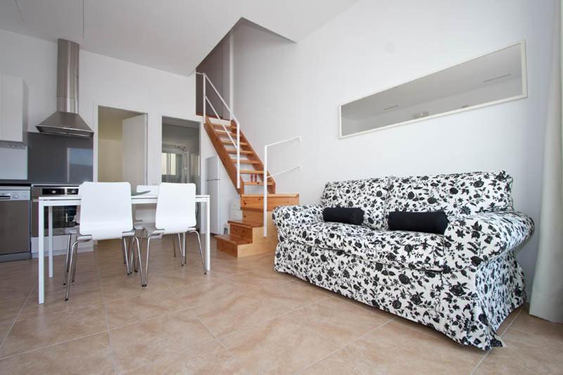 Aparthotel L'Heretat Cadaques Exterior photo